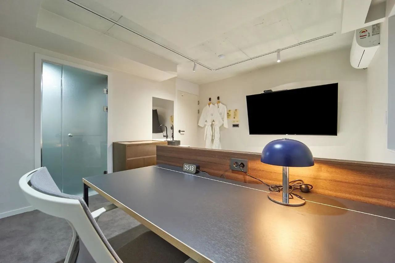 Aank Hotel Busan Nampo 0*,  South Korea